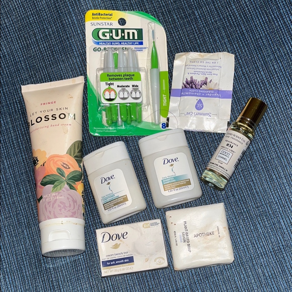 Dove White Beauty Bar Set